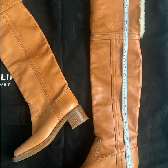 Celine - Picture 12 of 16